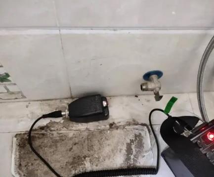 华坪屋顶漏水维修公司分享下卫生间漏水的危害及解决方法